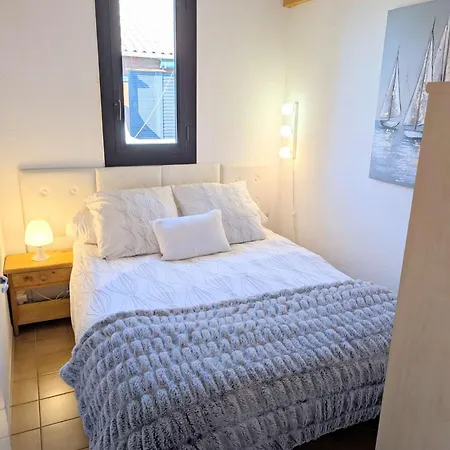Grande Bleue - T3 Mezzanine 6 Couchages Port Mae-2791